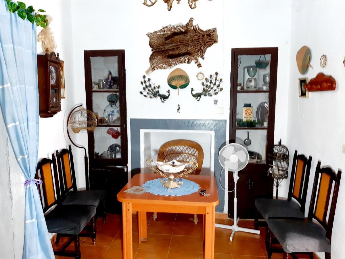 Charming House In Illar With Mountain View And Balcony Villa Kültér fotó